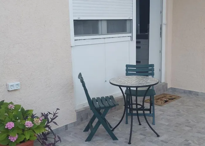 Modric Ii アパート